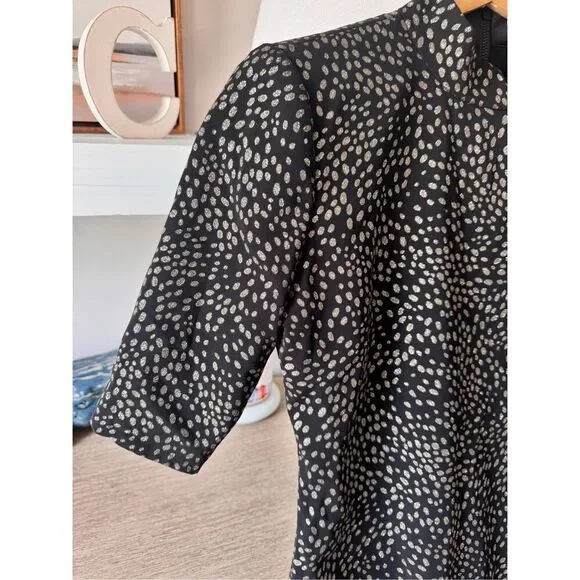 NWT Alice + Olivia Inka Strong-Shoulder Mockneck Dress Size 2 - Picture 3 of 12